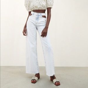 NWT SOLD OUT Zara Wide Leg Hip Cut Out Jeans 24